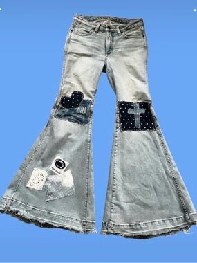Women’s refashioned Light Wash Patchwork Bell Bottom Jeans